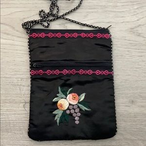 Chinese Embroidered Silk Purse Bag